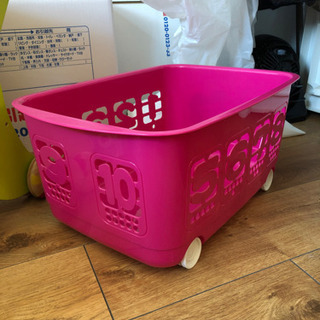 キャスター付きカゴの画像