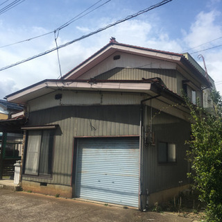 上越市戸建て　ガレージ駐車場あり　駅徒歩9分　ペット相談