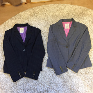 ジャケット2枚色違い、本日3/20.19時恵比寿まで受け取りに来...