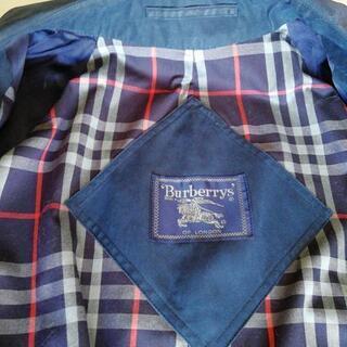 【ご成約済】バーバリー　ステンカラーコートの画像