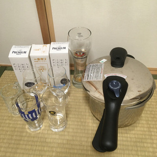 3/21取りに来れる方　圧力鍋　ビアグラスの画像