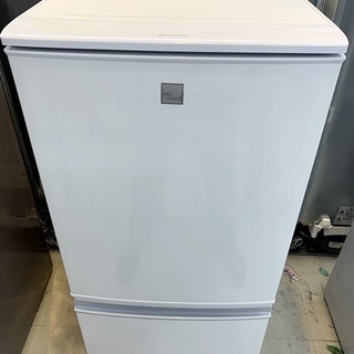 新生活応援セール！！！！ 中古 シャープ 冷蔵庫 137L 2018年製 SJ-14E5-KW 表示価格より20％OFF