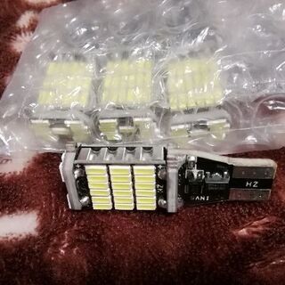 爆光！バックランプ、T10 T16 LEDバルブ　他フリマにて売却済み