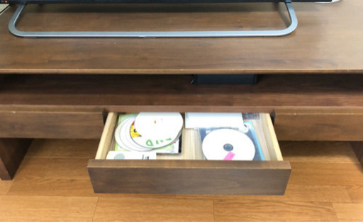 テレビ台