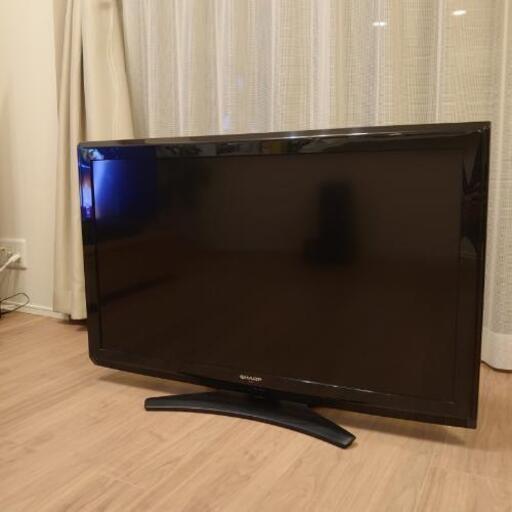 【引き渡し者確定】【値下げ！】液晶テレビ40インチ☆LC-40E9