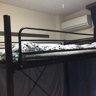 丈夫なロフトベッドの画像