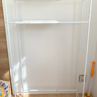 (ワンコインにします！)洗濯機ラックの画像