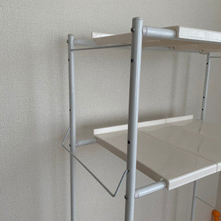 (ワンコインにします！)洗濯機ラックの画像