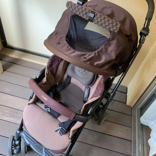 コンビ　A型ベビーカー　※ベビーカーカバーもお付けできます