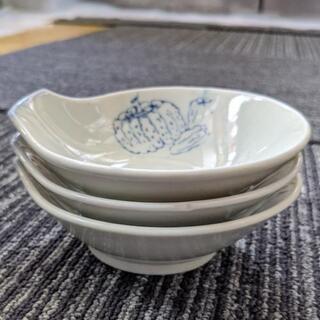 深小皿 3個セットの画像