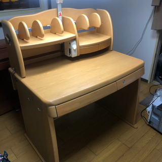 0円　学習机の画像