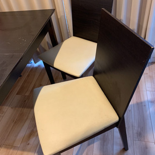 [今日明日引取希望]ダイニングテーブル（イス2脚付）の画像