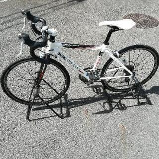 24インチ PROGRESSIVE  ロード　パールホワイト