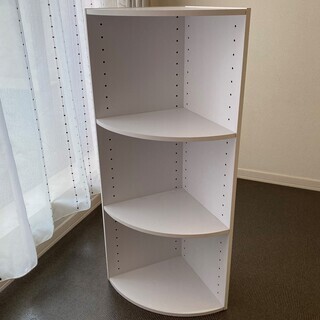 【500円でお譲りします】コーナー収納