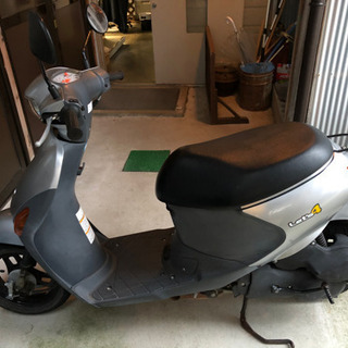 今月末まで　スズキ　レッツ4  かかる走る曲がる問題なし