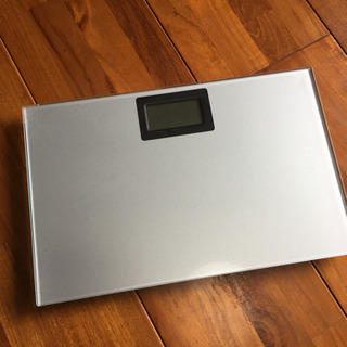 デジタル体重計の画像