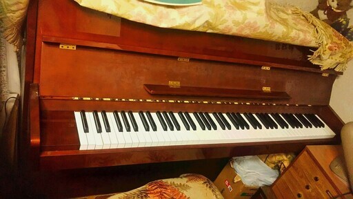 KAWAI アプライトピアノ