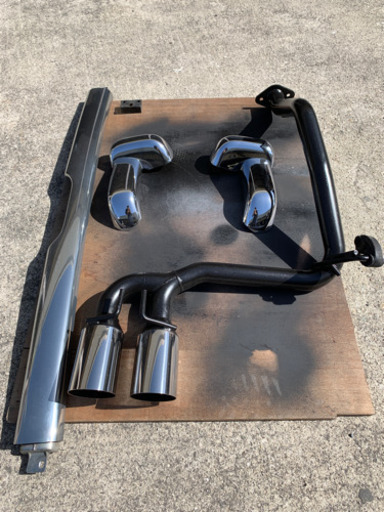 終了)センター二本出しマフラー と ミラジーノのセンター出し用メッキパーツ