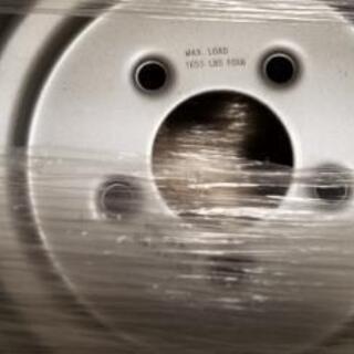 205/65-10 5穴ホイール付きタイヤ(新品)の画像