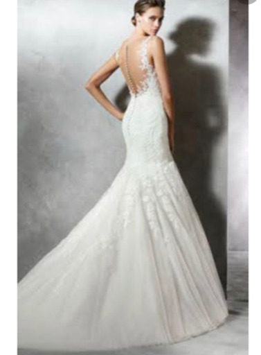 ウェディングドレス プロノビアス