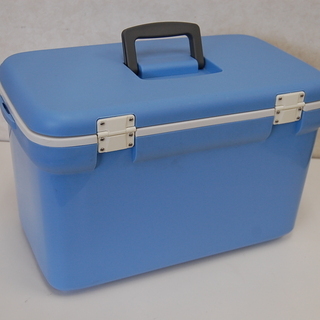 クーラーボックス 26L 内寸W445×D240×H260mm 青 フロスティ26 ダイカポリマー株式会社  ☆ PayPay(ペイペイ)決済可能 ☆ 札幌市 清田区 平岡の画像