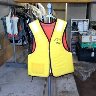 ライフジャケット（大人用）の画像