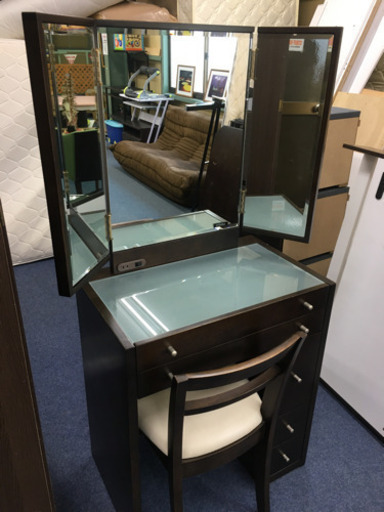 SC0238 　大塚家具　三面ドレッサー（椅子付き）