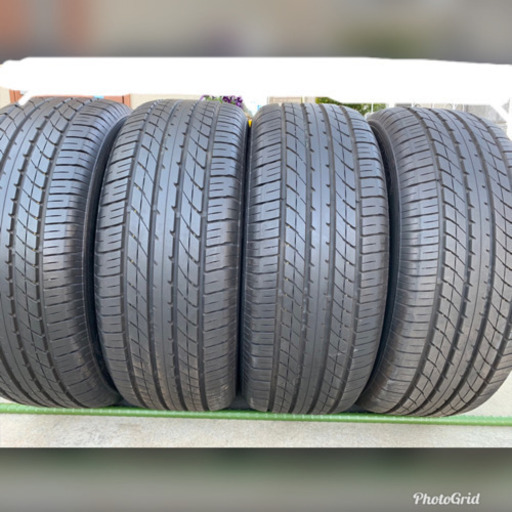 美品　ベルファイア用　タイヤ