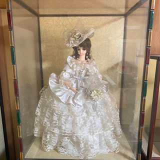 【美品】ガラスケース入り人形