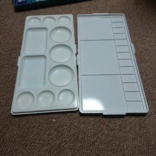 絵の具セット の画像
