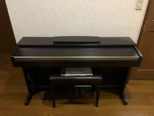ヤマハピアノ　YDP151