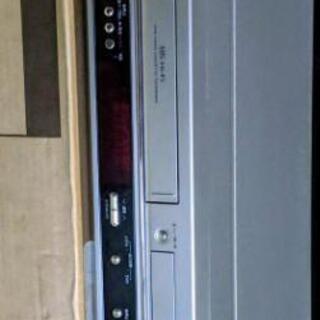 ビデオ一体型DVDプレーヤー