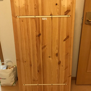 IKEA VIKA FURUSKOG デスクトップのみ(脚なし) 差し上げますの画像