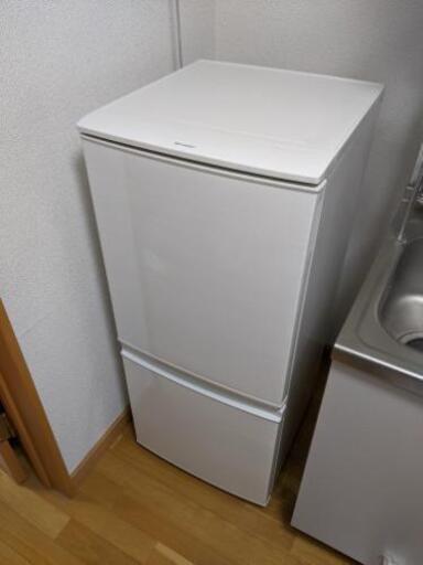 SHARP　冷蔵庫　137L　4月上旬引取希望です