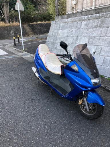 マジェスティ ブルー 4HC 大川 バッテリー新品 足にいかがですか