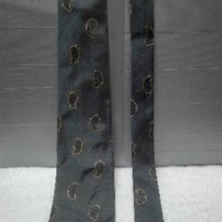 ネクタイ　　　32　　　International Trend BEREEの画像