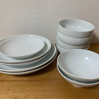 新生活に是非⭐︎無印良品⭐︎白磁食器セットの画像