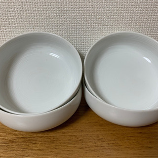 新生活に是非⭐︎無印良品⭐︎白磁食器セットの画像