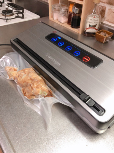Toyuugo真空パック器 脱気シーラー ロールカッター内蔵 乾湿/ソフト/脆い四つモード 手動吸引機能 真空調理