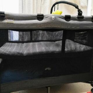 再値下げ！美品！カトージ プレイヤード ベビーベッドの画像