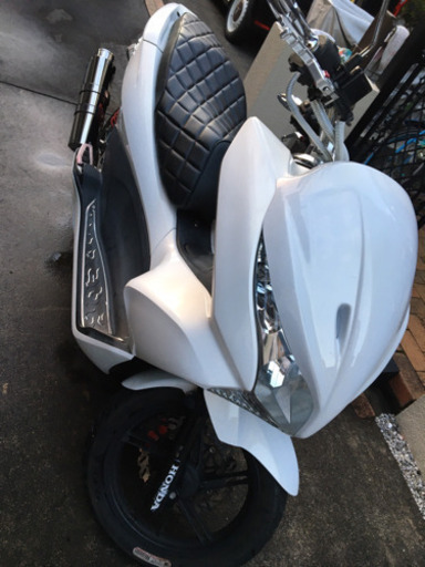 PCX 125   草加市