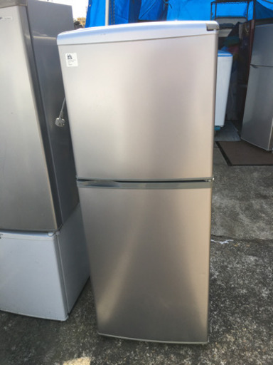 【中古品】格安　ＳＡＮＹＯ　２ドア冷蔵庫　137Ｌ　※2008年製　動作品