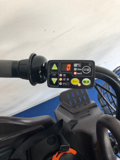 ヤマハ　パスバビー　20インチ 3人乗り 8.7ah 白　高年式　電動自転車