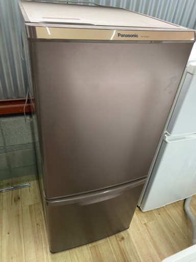 冷蔵庫 Panasonic NR-B148W-T