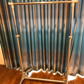 【確定】ハンガーラックの画像