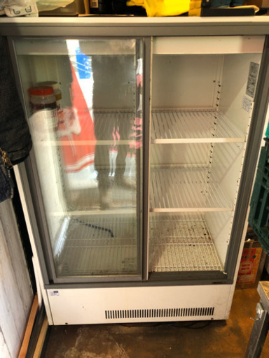 処分特価3万円　サンデン冷蔵ショーケース