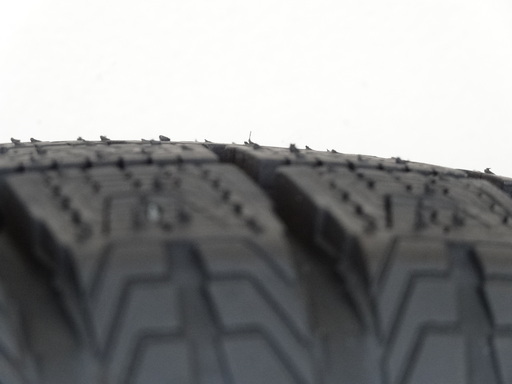 夏季につき限定値下げ、ほぼ新品並、スタッドレス　155/65R13、スズキ、ダイハツ用、トーヨーガリットG5　４本、使用３ヶ月のみ