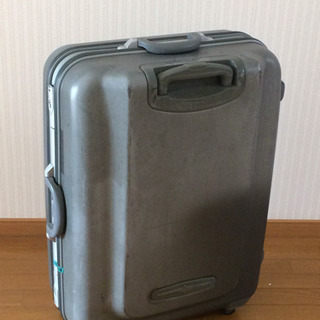 スーツケース無料の画像