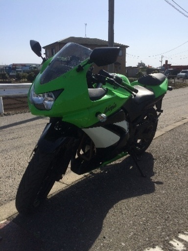 ニンジャ250R（EX250K）緑/黒