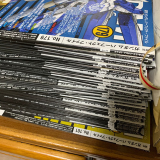 未完成　ガンダムパーフェクトファイル　179巻までの画像
